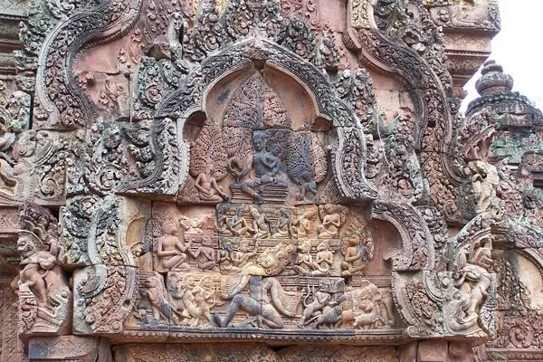 Kambodża | Zachwycające bogactwo detali zdobniczych