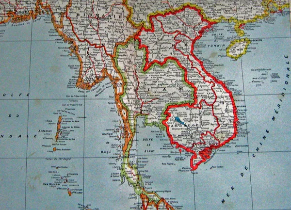 Kambodża | Mapa przedstawiająca Indochiny w 1925 r. (kolonie francuskie oznaczono kolorem czerwonym)