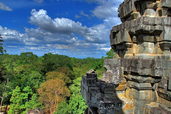 Kambodża | Ta Keo znajduje się między Bramą Zwycięstwa historycznej stolicy Angkor Thom a Wschodnim Baray