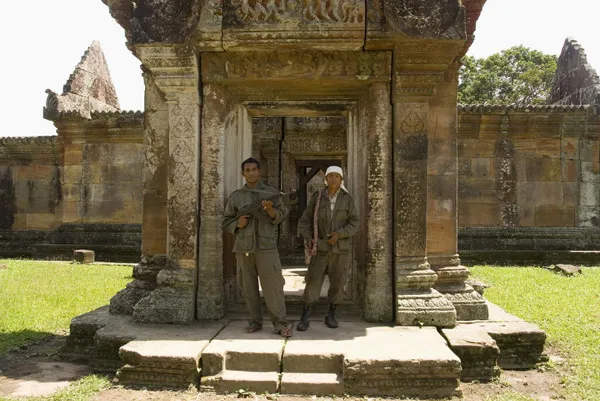 Kambodza | Do tej zabytkowej budowli rościły sobie prawa dwa sąsiadujące państwa
